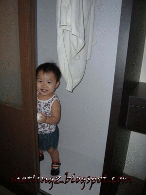 Baby in da closet!